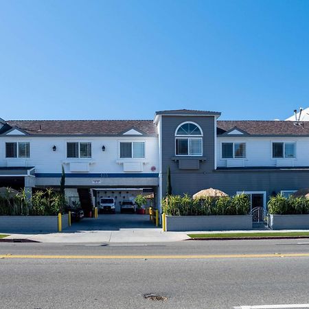 Ramada By Wyndham Redondo Beach Hotel Exterior photo